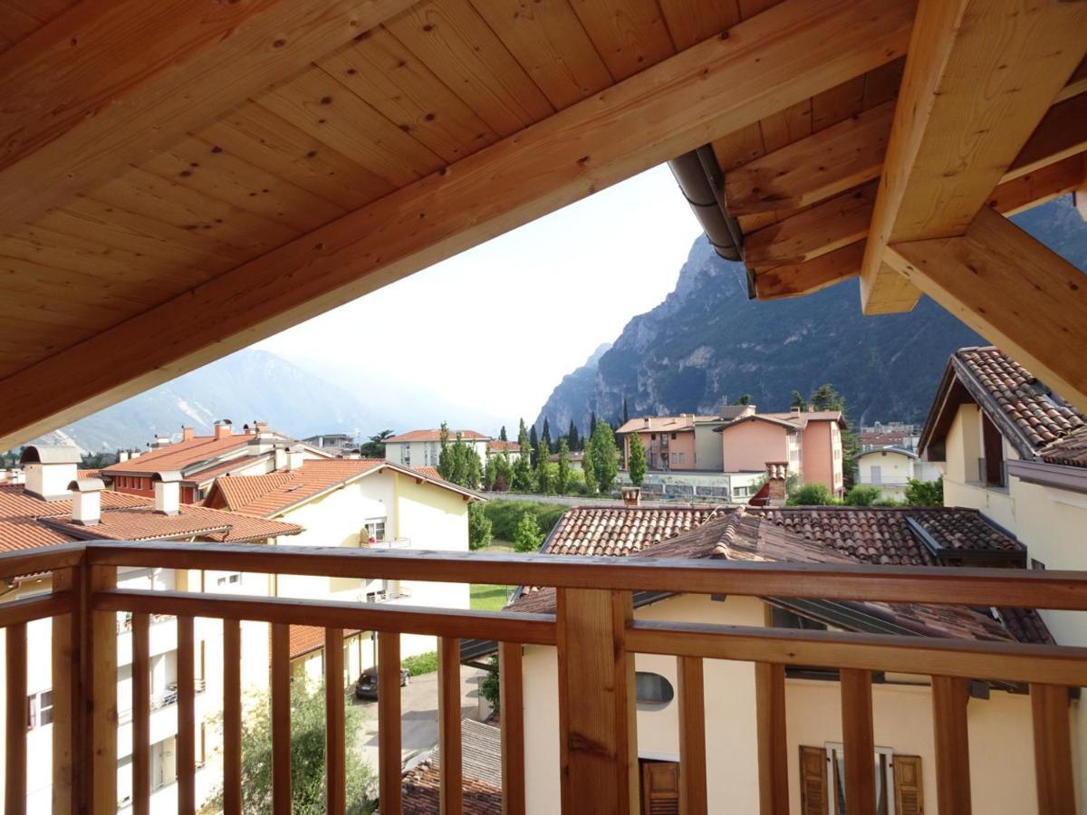 Antica Casa Alboletta Apartment Riva del Garda Luaran gambar