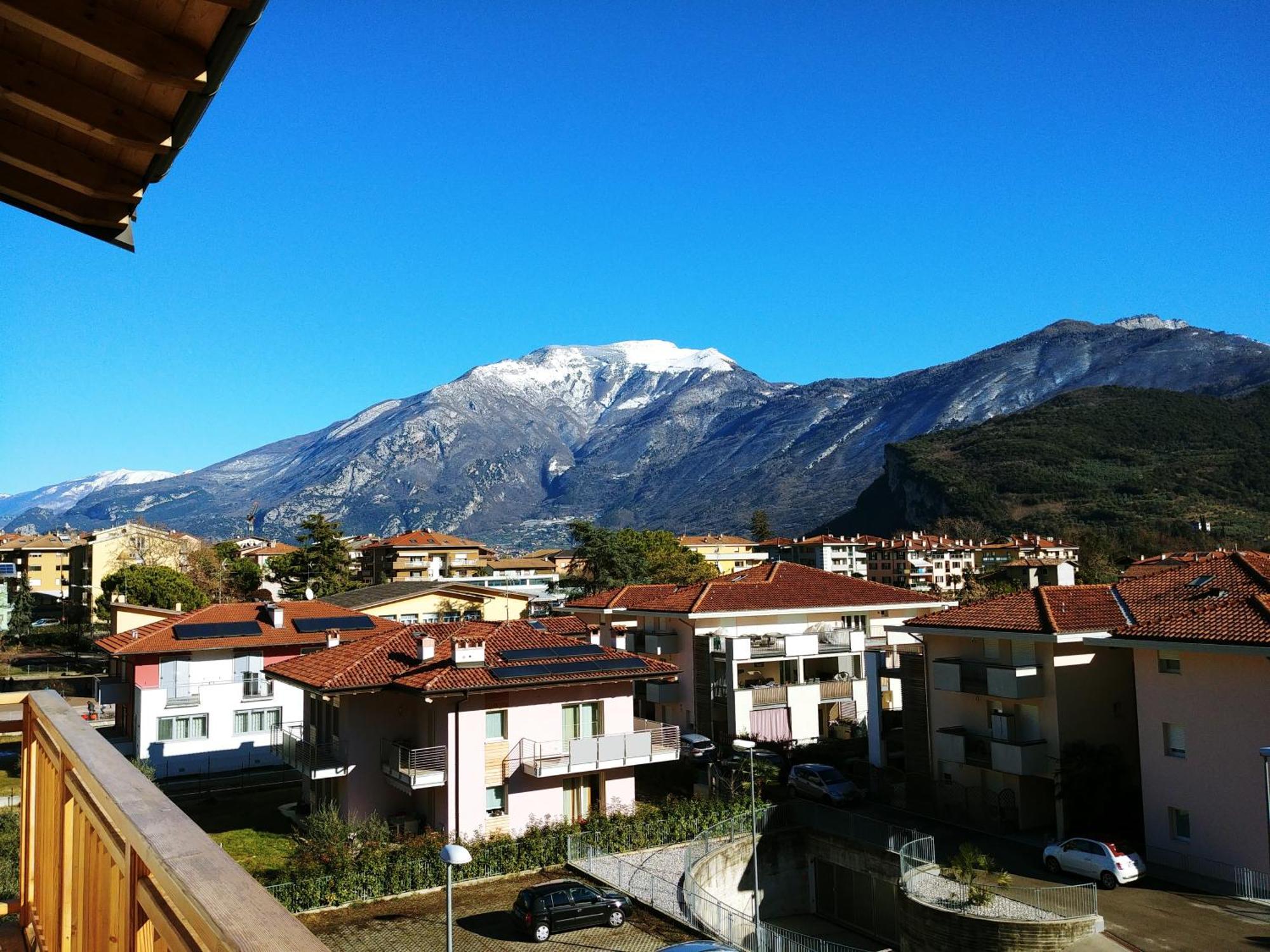 Antica Casa Alboletta Apartment Riva del Garda Luaran gambar