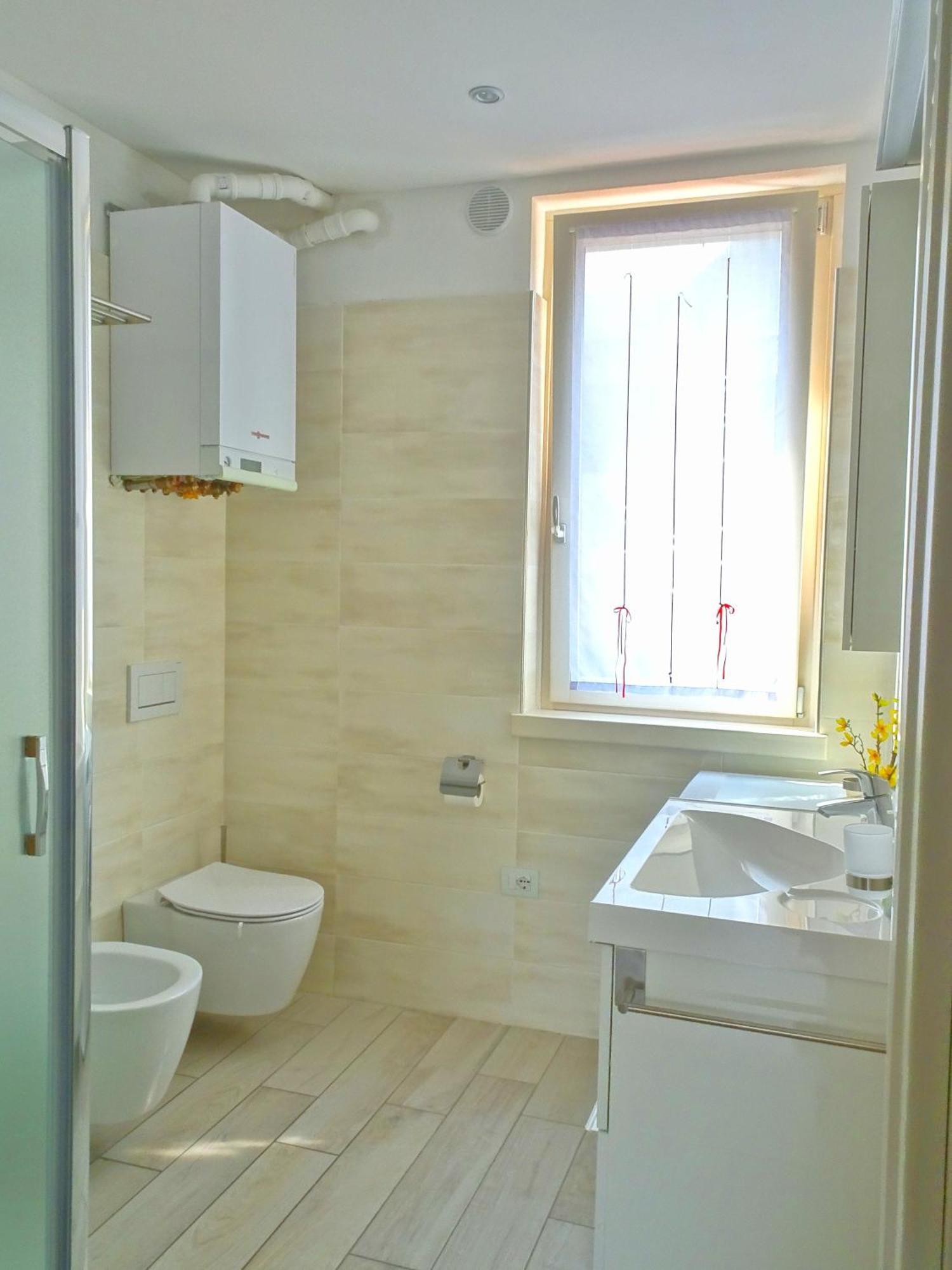 Antica Casa Alboletta Apartment Riva del Garda Luaran gambar