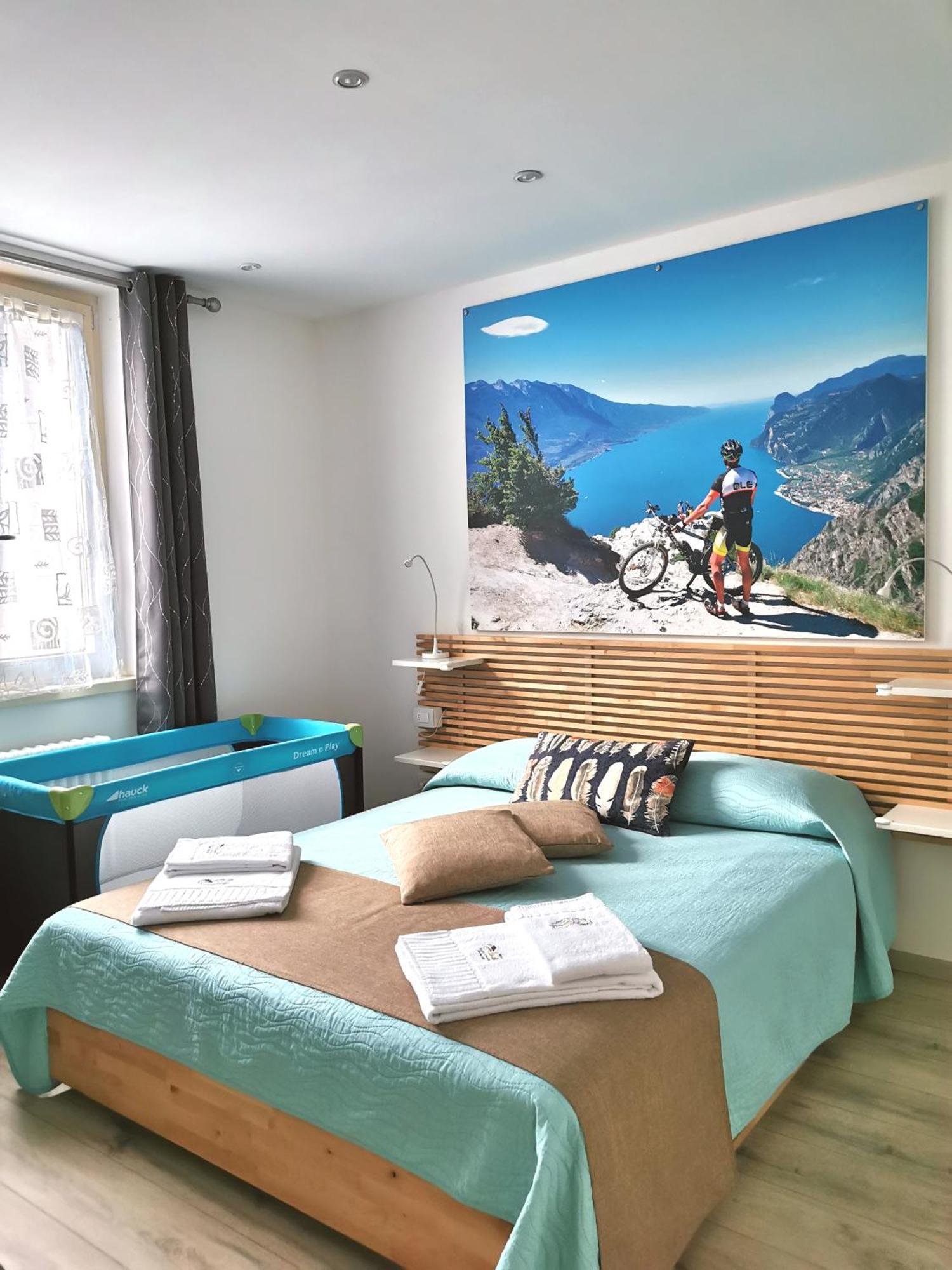 Antica Casa Alboletta Apartment Riva del Garda Bilik gambar