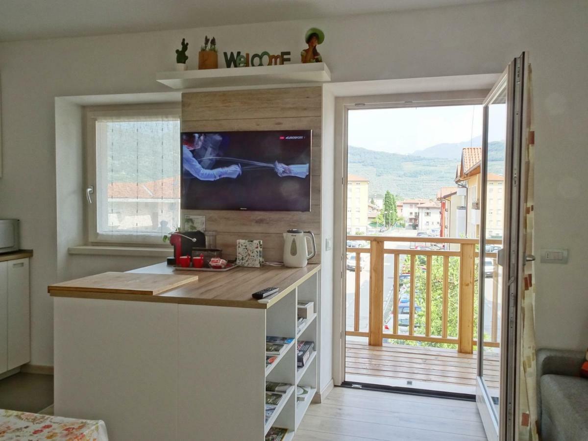 Antica Casa Alboletta Apartment Riva del Garda Luaran gambar