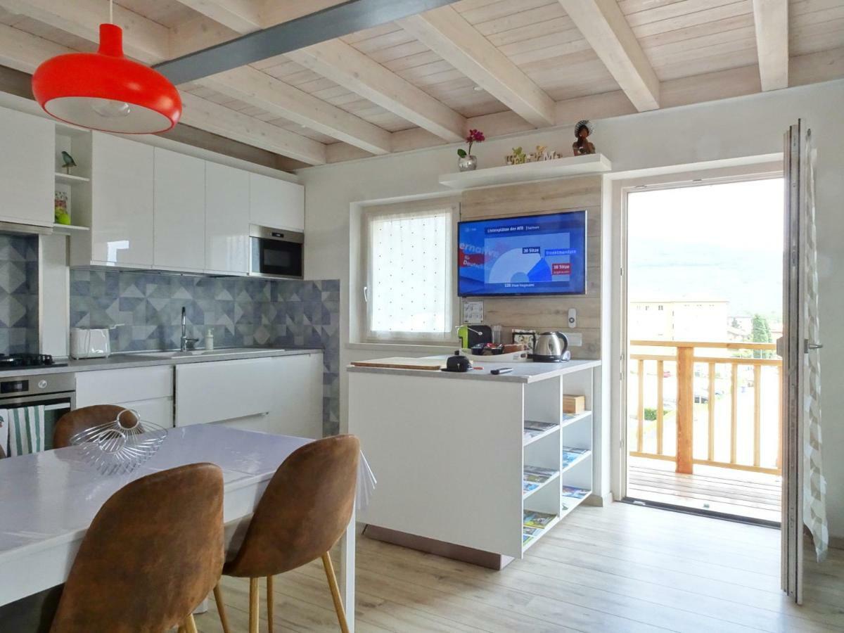 Antica Casa Alboletta Apartment Riva del Garda Luaran gambar
